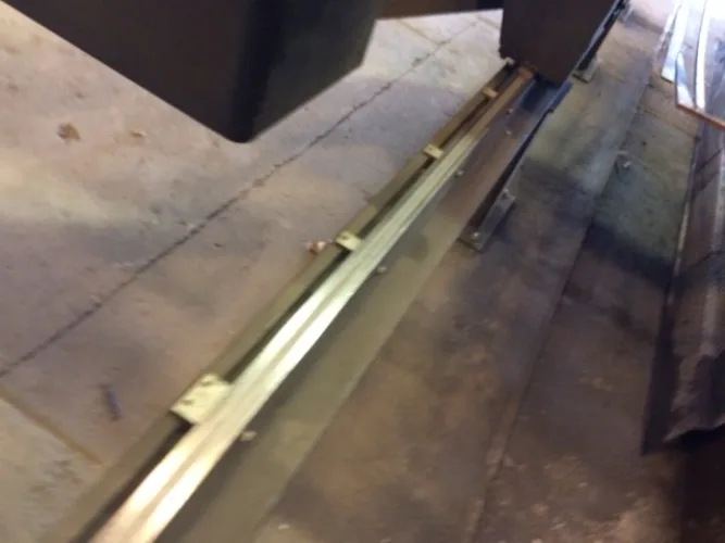 Photo #8 of SHORT NOTICE SALE -  2007 10' X 21' C & G CROSSFIRE ULTRACUT 300 PLASMA SYSTEM, PACIFIC & CINCINNATI PRESS BRAKES, CHURCHILL & TIMESAVER GRINDERS, SAWS, SHEAR, LATHE, MILLS & MUCH MORE
