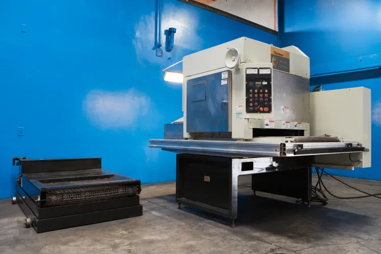 Photo #41 of SHORT NOTICE SALE -  2007 10' X 21' C & G CROSSFIRE ULTRACUT 300 PLASMA SYSTEM, PACIFIC & CINCINNATI PRESS BRAKES, CHURCHILL & TIMESAVER GRINDERS, SAWS, SHEAR, LATHE, MILLS & MUCH MORE