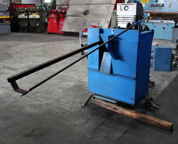 Photo #80 of SHORT NOTICE SALE -  2007 10' X 21' C & G CROSSFIRE ULTRACUT 300 PLASMA SYSTEM, PACIFIC & CINCINNATI PRESS BRAKES, CHURCHILL & TIMESAVER GRINDERS, SAWS, SHEAR, LATHE, MILLS & MUCH MORE
