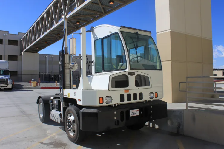 Photo #1 of BY ORDER OF THE U.S. BANKRUPTCY COURT CASE # 1:15-BK-12220  - FRESH & EASY LLC. LATE MODEL ROLLING STOCK ASSETS OF MAJOR WEST COAST REFRIGERATED FOOD DISTRIBUTION FACILITY