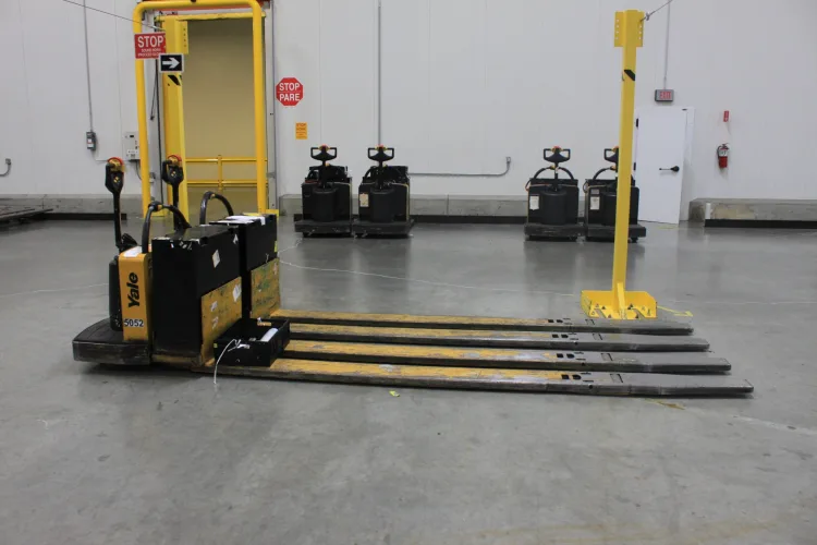 Photo #62 of BY ORDER OF THE U.S. BANKRUPTCY COURT CASE # 1:15-BK-12220  - FRESH & EASY LLC. LATE MODEL ROLLING STOCK ASSETS OF MAJOR WEST COAST REFRIGERATED FOOD DISTRIBUTION FACILITY