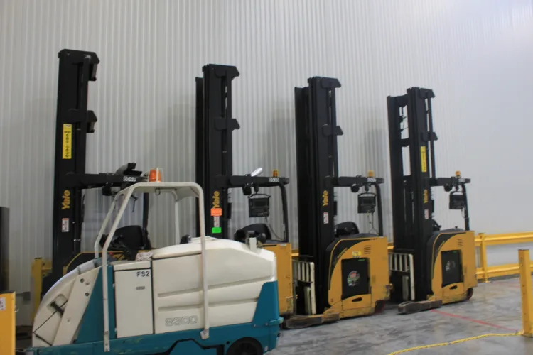 Photo #64 of BY ORDER OF THE U.S. BANKRUPTCY COURT CASE # 1:15-BK-12220  - FRESH & EASY LLC. LATE MODEL ROLLING STOCK ASSETS OF MAJOR WEST COAST REFRIGERATED FOOD DISTRIBUTION FACILITY