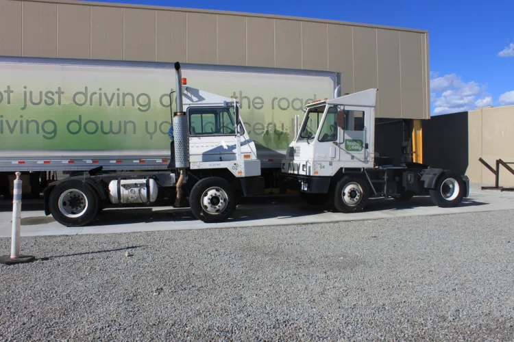 Photo #74 of BY ORDER OF THE U.S. BANKRUPTCY COURT CASE # 1:15-BK-12220  - FRESH & EASY LLC. LATE MODEL ROLLING STOCK ASSETS OF MAJOR WEST COAST REFRIGERATED FOOD DISTRIBUTION FACILITY