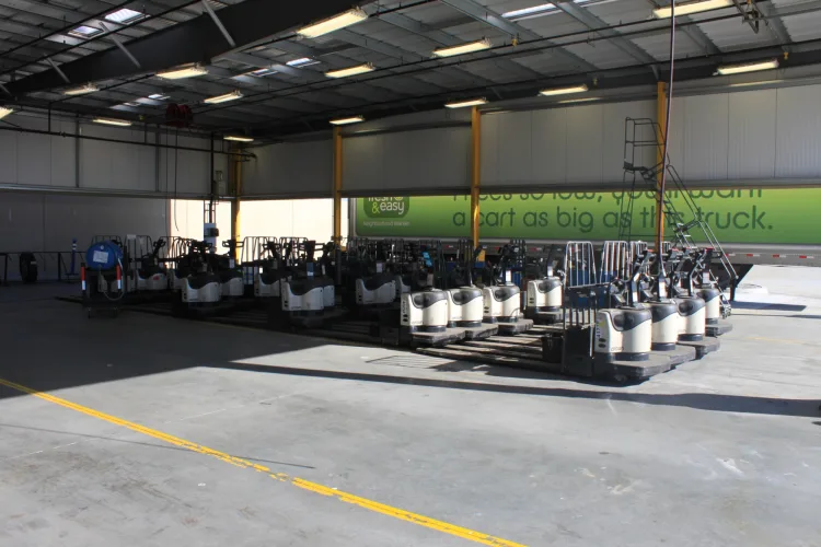 Photo #76 of BY ORDER OF THE U.S. BANKRUPTCY COURT CASE # 1:15-BK-12220  - FRESH & EASY LLC. LATE MODEL ROLLING STOCK ASSETS OF MAJOR WEST COAST REFRIGERATED FOOD DISTRIBUTION FACILITY