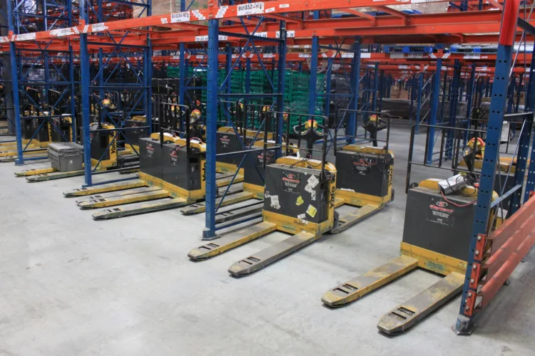 Photo #107 of BY ORDER OF THE U.S. BANKRUPTCY COURT CASE # 1:15-BK-12220  - FRESH & EASY LLC. LATE MODEL ROLLING STOCK ASSETS OF MAJOR WEST COAST REFRIGERATED FOOD DISTRIBUTION FACILITY