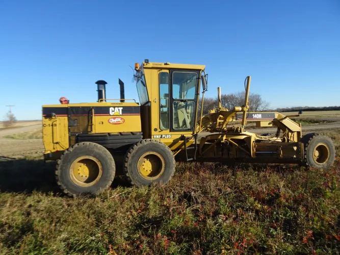 Photo #25 of CLAYTON CONSTRUCTION LTD. - LATE MODEL CATERPILLAR, VOLVO AND HITACHI MOBILE CONSTRUCTION EQUIPMENT