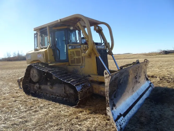 Photo #26 of CLAYTON CONSTRUCTION LTD. - LATE MODEL CATERPILLAR, VOLVO AND HITACHI MOBILE CONSTRUCTION EQUIPMENT