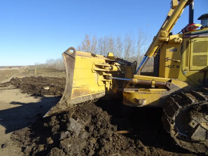 Photo #31 of CLAYTON CONSTRUCTION LTD. - LATE MODEL CATERPILLAR, VOLVO AND HITACHI MOBILE CONSTRUCTION EQUIPMENT
