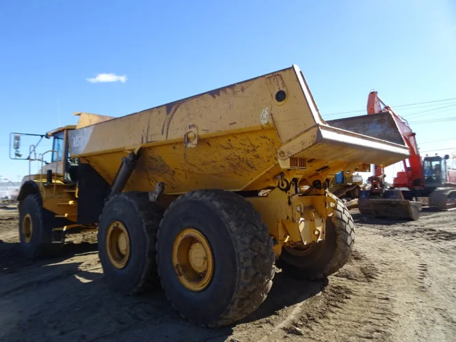 Photo #61 of CLAYTON CONSTRUCTION LTD. - LATE MODEL CATERPILLAR, VOLVO AND HITACHI MOBILE CONSTRUCTION EQUIPMENT