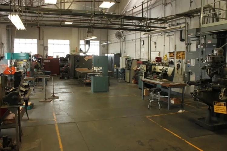 Photo #24 of SURPLUS ASSETS TO THE ONGOING OPERATIONS OF CLOROX MANUFACTURING COMPANY - PACKAGING, ROLLING STOCK & MACHINE TOOLS