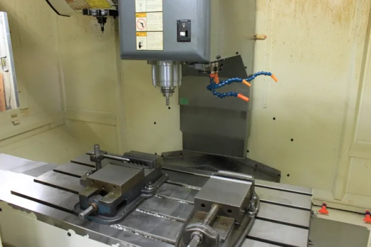 Photo #5 of DUARTE ENGINEERING CO. - MACHINE SHOP EQUIPMENT FEATURING: 2008 MIGHT VIPER PRO1000AP 3-AXIS CNC VMC, LATHES, MILLS, PRECISION HONING MACHINES, HORIZONTAL & VERTICAL BAND SAW, GRINDERS, INSPECTION, TOOLING & MUCH MORE...
