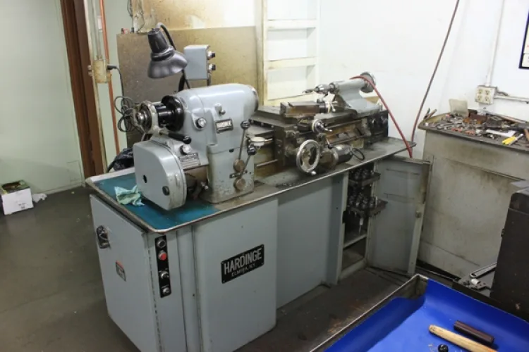 Photo #9 of DUARTE ENGINEERING CO. - MACHINE SHOP EQUIPMENT FEATURING: 2008 MIGHT VIPER PRO1000AP 3-AXIS CNC VMC, LATHES, MILLS, PRECISION HONING MACHINES, HORIZONTAL & VERTICAL BAND SAW, GRINDERS, INSPECTION, TOOLING & MUCH MORE...
