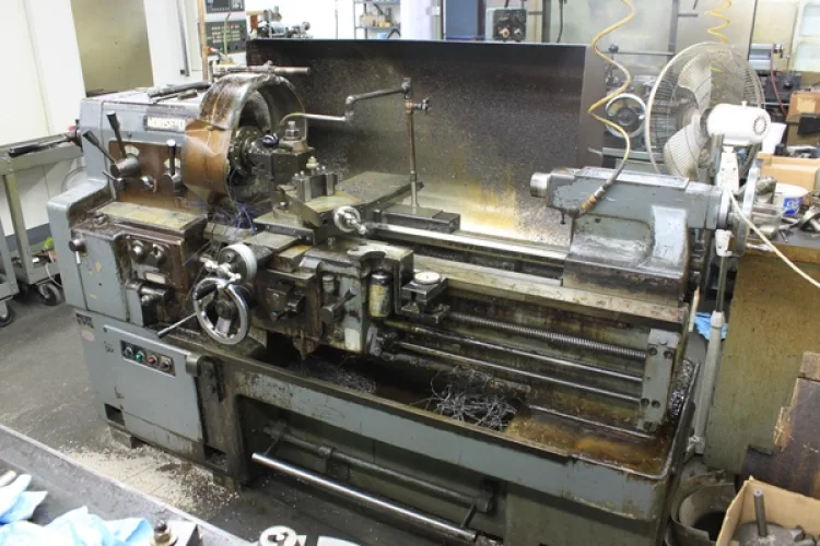 Photo #15 of DUARTE ENGINEERING CO. - MACHINE SHOP EQUIPMENT FEATURING: 2008 MIGHT VIPER PRO1000AP 3-AXIS CNC VMC, LATHES, MILLS, PRECISION HONING MACHINES, HORIZONTAL & VERTICAL BAND SAW, GRINDERS, INSPECTION, TOOLING & MUCH MORE...