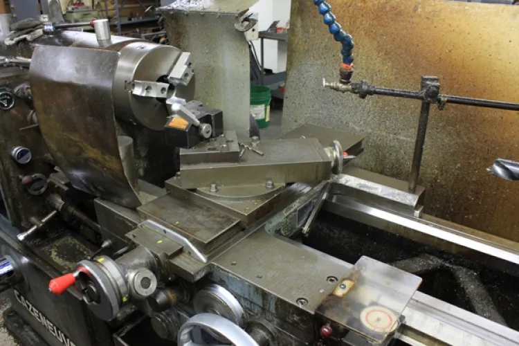 Photo #20 of DUARTE ENGINEERING CO. - MACHINE SHOP EQUIPMENT FEATURING: 2008 MIGHT VIPER PRO1000AP 3-AXIS CNC VMC, LATHES, MILLS, PRECISION HONING MACHINES, HORIZONTAL & VERTICAL BAND SAW, GRINDERS, INSPECTION, TOOLING & MUCH MORE...