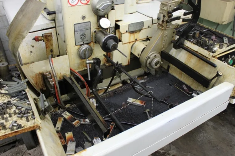 Photo #43 of DUARTE ENGINEERING CO. - MACHINE SHOP EQUIPMENT FEATURING: 2008 MIGHT VIPER PRO1000AP 3-AXIS CNC VMC, LATHES, MILLS, PRECISION HONING MACHINES, HORIZONTAL & VERTICAL BAND SAW, GRINDERS, INSPECTION, TOOLING & MUCH MORE...