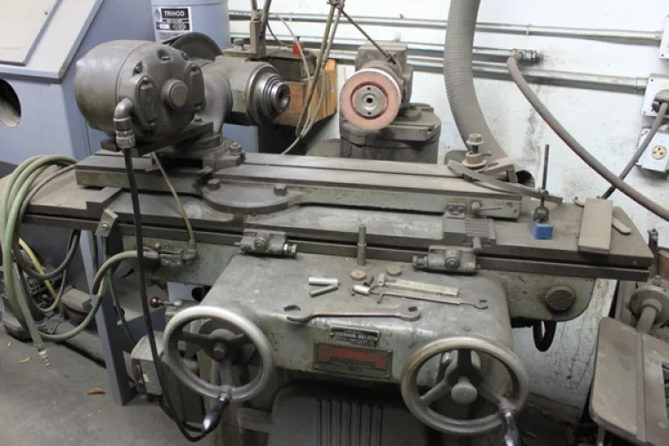 Photo #83 of DUARTE ENGINEERING CO. - MACHINE SHOP EQUIPMENT FEATURING: 2008 MIGHT VIPER PRO1000AP 3-AXIS CNC VMC, LATHES, MILLS, PRECISION HONING MACHINES, HORIZONTAL & VERTICAL BAND SAW, GRINDERS, INSPECTION, TOOLING & MUCH MORE...