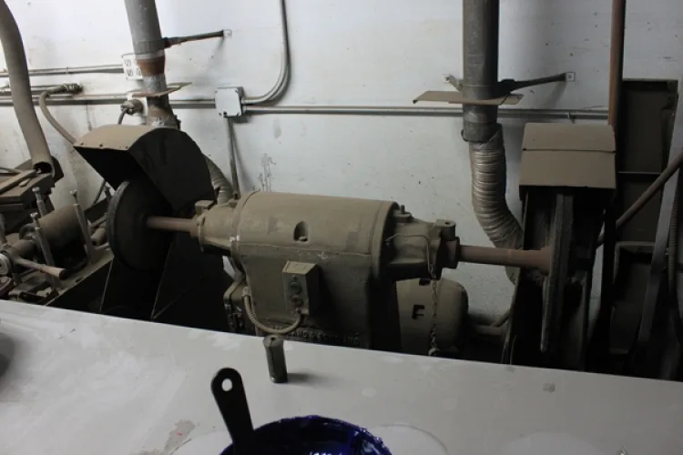 Photo #84 of DUARTE ENGINEERING CO. - MACHINE SHOP EQUIPMENT FEATURING: 2008 MIGHT VIPER PRO1000AP 3-AXIS CNC VMC, LATHES, MILLS, PRECISION HONING MACHINES, HORIZONTAL & VERTICAL BAND SAW, GRINDERS, INSPECTION, TOOLING & MUCH MORE...