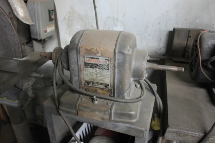 Photo #86 of DUARTE ENGINEERING CO. - MACHINE SHOP EQUIPMENT FEATURING: 2008 MIGHT VIPER PRO1000AP 3-AXIS CNC VMC, LATHES, MILLS, PRECISION HONING MACHINES, HORIZONTAL & VERTICAL BAND SAW, GRINDERS, INSPECTION, TOOLING & MUCH MORE...