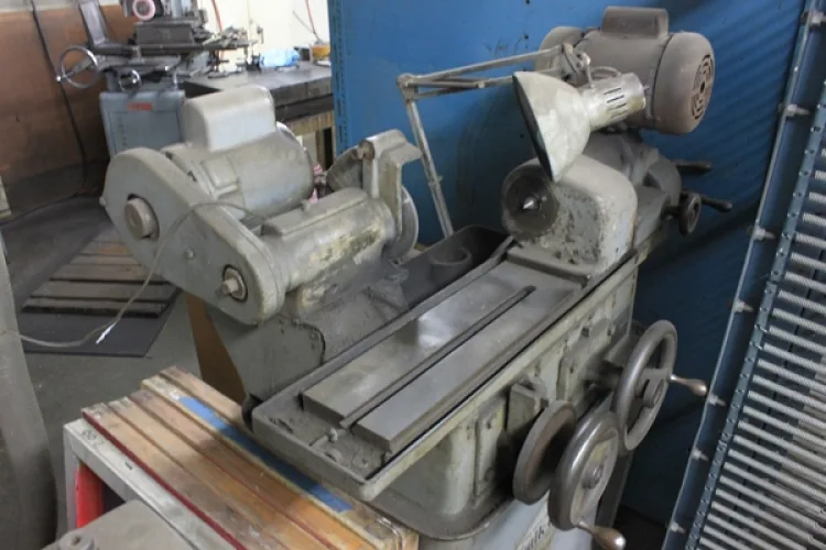 Photo #93 of DUARTE ENGINEERING CO. - MACHINE SHOP EQUIPMENT FEATURING: 2008 MIGHT VIPER PRO1000AP 3-AXIS CNC VMC, LATHES, MILLS, PRECISION HONING MACHINES, HORIZONTAL & VERTICAL BAND SAW, GRINDERS, INSPECTION, TOOLING & MUCH MORE...