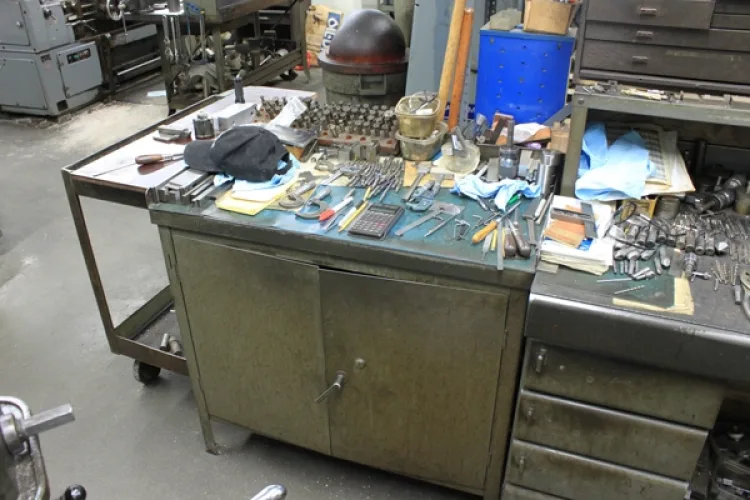 Photo #117 of DUARTE ENGINEERING CO. - MACHINE SHOP EQUIPMENT FEATURING: 2008 MIGHT VIPER PRO1000AP 3-AXIS CNC VMC, LATHES, MILLS, PRECISION HONING MACHINES, HORIZONTAL & VERTICAL BAND SAW, GRINDERS, INSPECTION, TOOLING & MUCH MORE...