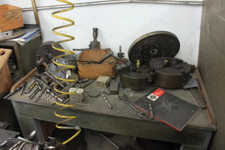 Photo #120 of DUARTE ENGINEERING CO. - MACHINE SHOP EQUIPMENT FEATURING: 2008 MIGHT VIPER PRO1000AP 3-AXIS CNC VMC, LATHES, MILLS, PRECISION HONING MACHINES, HORIZONTAL & VERTICAL BAND SAW, GRINDERS, INSPECTION, TOOLING & MUCH MORE...