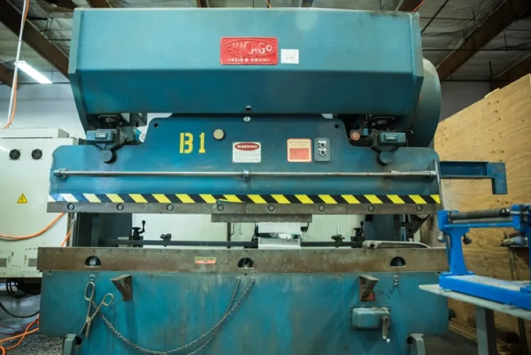 Photo #80 of COMPLETE CLOSURE OF A MULTI-MILLION DOLLAR STATE-OF-THE-ART 5-AXIS CNC AEROSPACE FACILITY - SHEFFIELD MANUFACTURING, INC., FEATURING: 5 AXIS VERTICAL MACHINING CENTERS, PROFILERS, BRIDGE MILLS, MILLING MACHINES, BRAKES, LATHES, TURRET PUNCH PRESS,