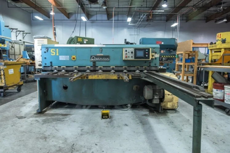 Photo #81 of COMPLETE CLOSURE OF A MULTI-MILLION DOLLAR STATE-OF-THE-ART 5-AXIS CNC AEROSPACE FACILITY - SHEFFIELD MANUFACTURING, INC., FEATURING: 5 AXIS VERTICAL MACHINING CENTERS, PROFILERS, BRIDGE MILLS, MILLING MACHINES, BRAKES, LATHES, TURRET PUNCH PRESS,