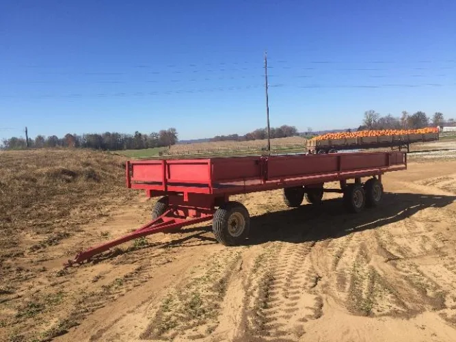 Photo #114 of BY ORDER OF RECEIVER, ASSETS OF KAMMAN'S FARMS, INC -  TRACTORS, BUSSES, TRUCKS, TRAILERS, IMPLEMENTS, ATTACHMENTS, SPRAYERS, IRRIGATION & PROCESSING EQUIP AND MORE!