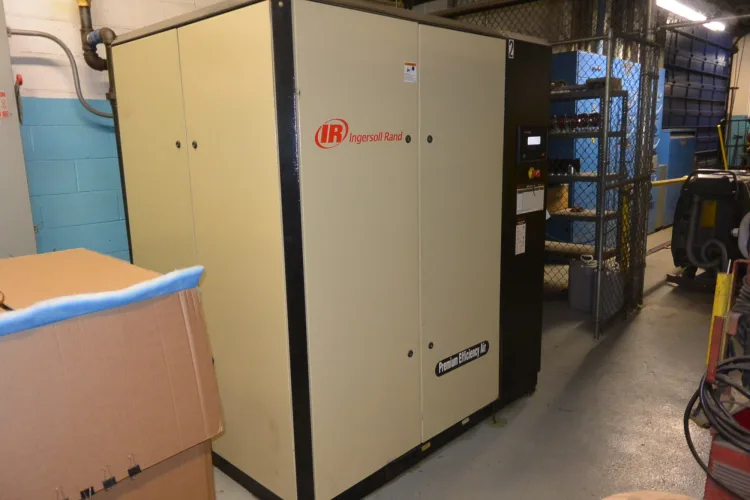 Photo #39 of 2-DAY MULTI-MILLION DOLLAR AUCTION, DAY #1: 6-INDUSTRIAL UNIFORM LAUNDRY PICKUP & DELIVERY FACILITIES: FEATURING: INDUSTRIAL LAUNDRY EQUIPMENT, ROLLING STOCK & INDUSTRIAL REAL-ESTATE • AVAILABLE BY LOCATION IN ITS ENTIRETY & PIECEMEAL