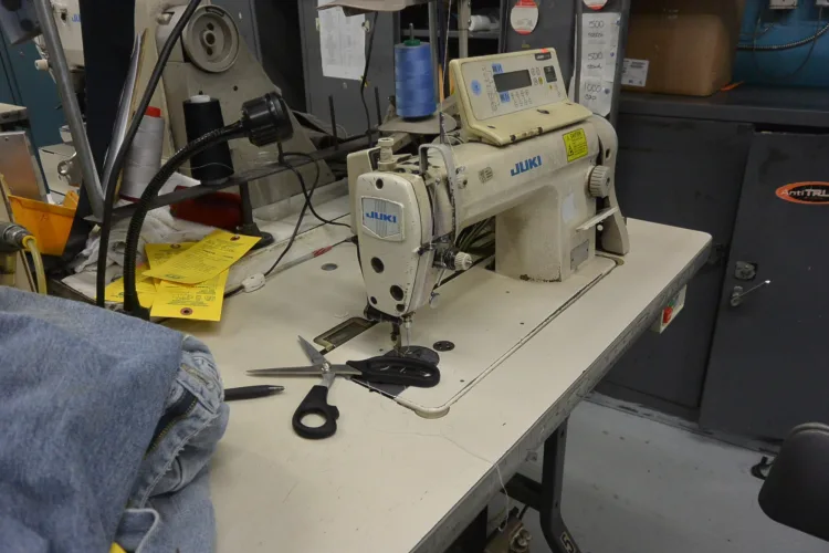 Photo #50 of 2-DAY MULTI-MILLION DOLLAR AUCTION, DAY #1: 6-INDUSTRIAL UNIFORM LAUNDRY PICKUP & DELIVERY FACILITIES: FEATURING: INDUSTRIAL LAUNDRY EQUIPMENT, ROLLING STOCK & INDUSTRIAL REAL-ESTATE • AVAILABLE BY LOCATION IN ITS ENTIRETY & PIECEMEAL