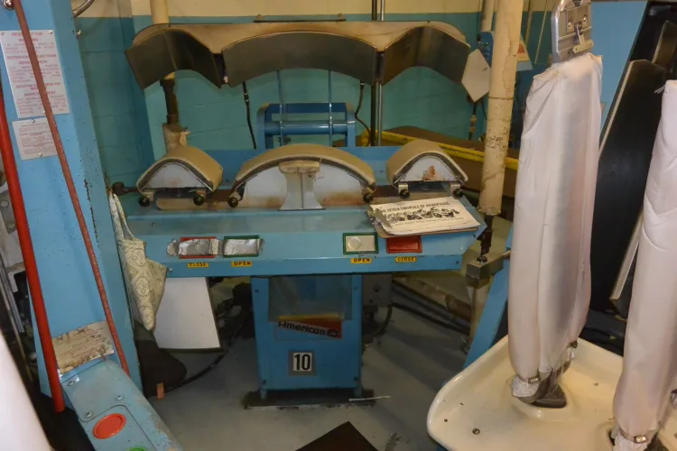 Photo #57 of 2-DAY MULTI-MILLION DOLLAR AUCTION, DAY #1: 6-INDUSTRIAL UNIFORM LAUNDRY PICKUP & DELIVERY FACILITIES: FEATURING: INDUSTRIAL LAUNDRY EQUIPMENT, ROLLING STOCK & INDUSTRIAL REAL-ESTATE • AVAILABLE BY LOCATION IN ITS ENTIRETY & PIECEMEAL