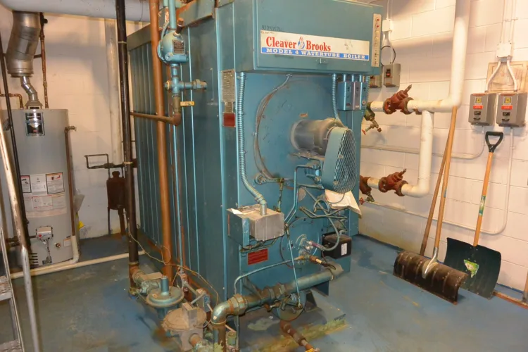Photo #68 of 2-DAY MULTI-MILLION DOLLAR AUCTION, DAY #1: 6-INDUSTRIAL UNIFORM LAUNDRY PICKUP & DELIVERY FACILITIES: FEATURING: INDUSTRIAL LAUNDRY EQUIPMENT, ROLLING STOCK & INDUSTRIAL REAL-ESTATE • AVAILABLE BY LOCATION IN ITS ENTIRETY & PIECEMEAL