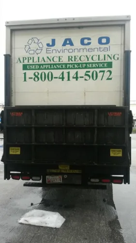 Photo #45 of JACO ENVIRONMENTAL INC. - OVER 95 LATE MODEL TRUCKS, TRAILERS & AUTOMOBILES: BOX, FLAT, STAKE, DUMP, FRUEHAUF, GREAT DANE, HYUNDAI, STRICK & MORE...