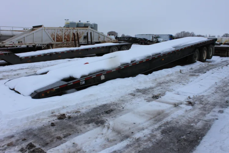 Photo #20 of ON BEHALF OF LEASING COMPANY, COMPLETE FLEET OF LATE MODEL WELL MAINTAINED TRACTORS, PETERBILT, KENWORTH, MACK, FORD, TRAILERS, VACUUM TANK, LOWBOYS, DUMPS, FLOATS, DROPS & VEHICLES AS NEW AS 2014