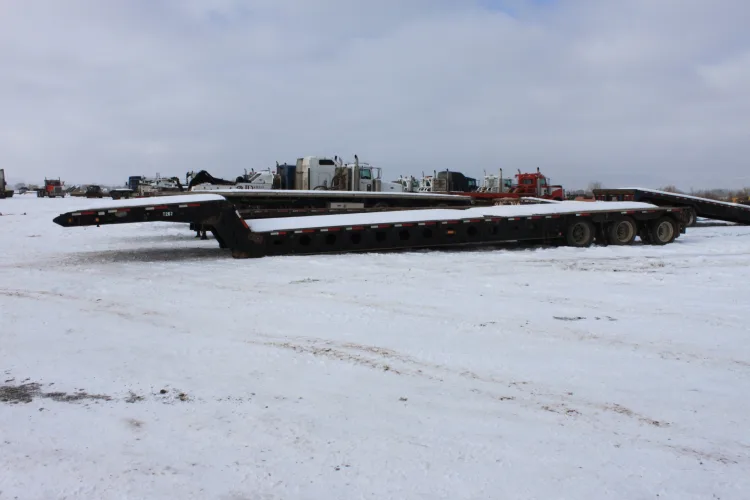 Photo #26 of ON BEHALF OF LEASING COMPANY, COMPLETE FLEET OF LATE MODEL WELL MAINTAINED TRACTORS, PETERBILT, KENWORTH, MACK, FORD, TRAILERS, VACUUM TANK, LOWBOYS, DUMPS, FLOATS, DROPS & VEHICLES AS NEW AS 2014