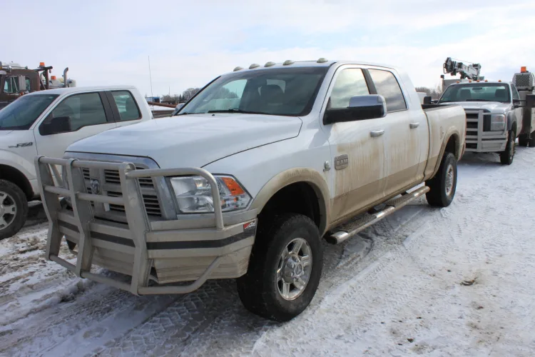 Photo #39 of ON BEHALF OF LEASING COMPANY, COMPLETE FLEET OF LATE MODEL WELL MAINTAINED TRACTORS, PETERBILT, KENWORTH, MACK, FORD, TRAILERS, VACUUM TANK, LOWBOYS, DUMPS, FLOATS, DROPS & VEHICLES AS NEW AS 2014