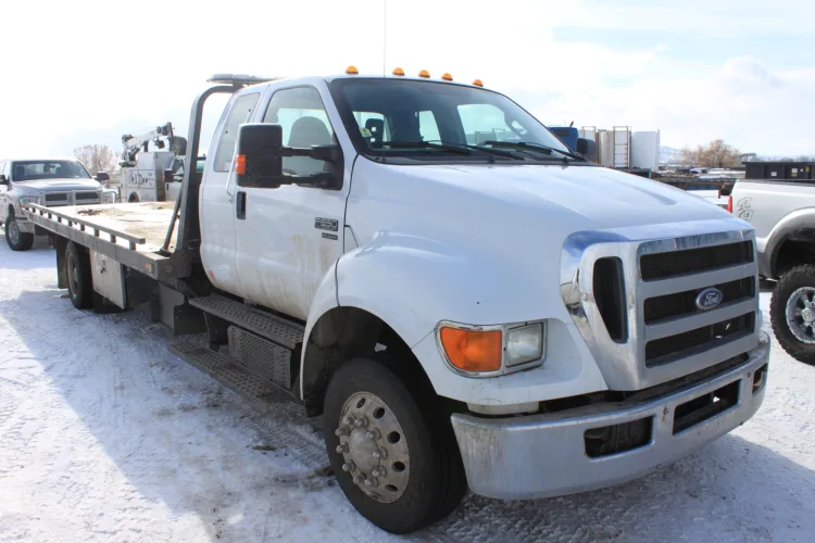 Photo #43 of ON BEHALF OF LEASING COMPANY, COMPLETE FLEET OF LATE MODEL WELL MAINTAINED TRACTORS, PETERBILT, KENWORTH, MACK, FORD, TRAILERS, VACUUM TANK, LOWBOYS, DUMPS, FLOATS, DROPS & VEHICLES AS NEW AS 2014
