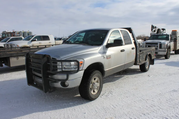 Photo #45 of ON BEHALF OF LEASING COMPANY, COMPLETE FLEET OF LATE MODEL WELL MAINTAINED TRACTORS, PETERBILT, KENWORTH, MACK, FORD, TRAILERS, VACUUM TANK, LOWBOYS, DUMPS, FLOATS, DROPS & VEHICLES AS NEW AS 2014