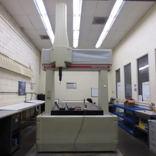 Photo #36 of CINCINNATI & KASUGA 3, 4 & 5 AXIS CNC VERTICAL & HORIZONTAL MACHINING CENTERS LATE AS 2005, SPARE PARTS, INCLUDING SPINDLES, BALL SCREWS & LINEAR RAILS & 1997 GIDDINGS & LEWIS CMM