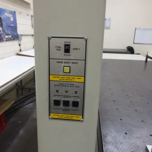 Photo #39 of CINCINNATI & KASUGA 3, 4 & 5 AXIS CNC VERTICAL & HORIZONTAL MACHINING CENTERS LATE AS 2005, SPARE PARTS, INCLUDING SPINDLES, BALL SCREWS & LINEAR RAILS & 1997 GIDDINGS & LEWIS CMM