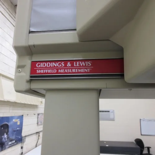 Photo #40 of CINCINNATI & KASUGA 3, 4 & 5 AXIS CNC VERTICAL & HORIZONTAL MACHINING CENTERS LATE AS 2005, SPARE PARTS, INCLUDING SPINDLES, BALL SCREWS & LINEAR RAILS & 1997 GIDDINGS & LEWIS CMM