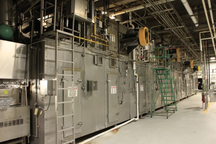 Photo #4 of BAKING & PACKAGING EQUIPMENT FORMERLY OF NESTLE: (2) CPM WOLVERINE 4-ZONE AIR IMPINGEMENT OVENS & (6) FUJI MODEL FW3700 HORIZONTAL FLOW WRAPPERS