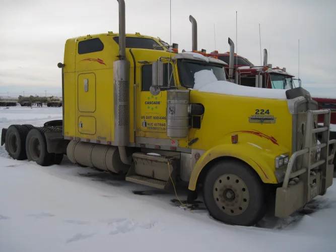 Photo #5 of CASCADE INTEGRATED SERVICES - LARGE FLEET OF TRANSPORT, WELL-SITE AND PRODUCTION SERVICES EQUIPMENT