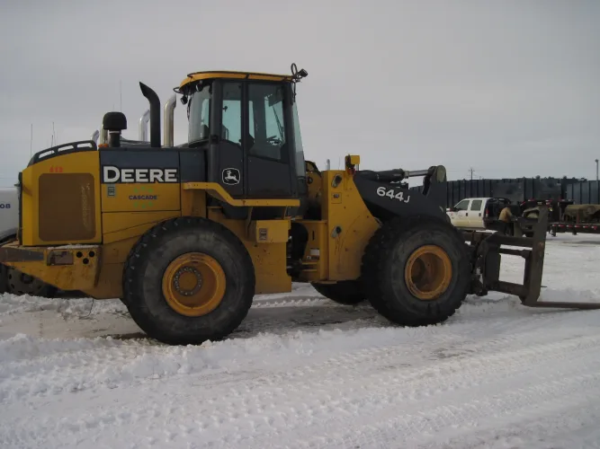 Photo #13 of CASCADE INTEGRATED SERVICES - LARGE FLEET OF TRANSPORT, WELL-SITE AND PRODUCTION SERVICES EQUIPMENT