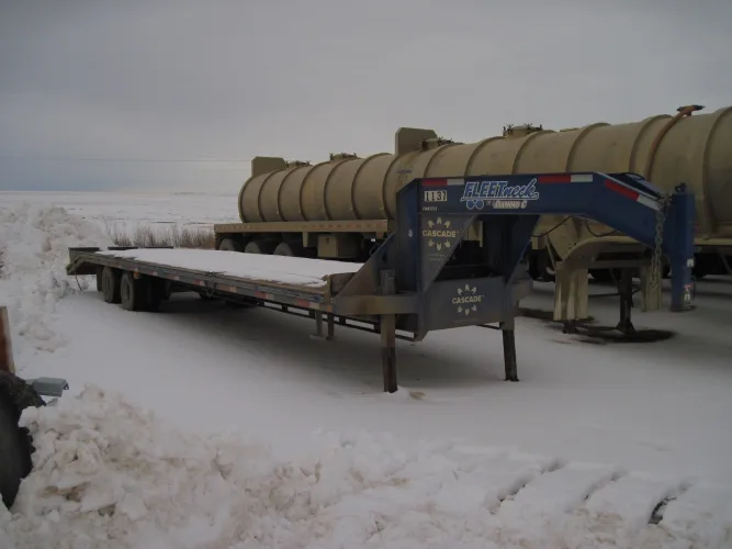 Photo #37 of CASCADE INTEGRATED SERVICES - LARGE FLEET OF TRANSPORT, WELL-SITE AND PRODUCTION SERVICES EQUIPMENT