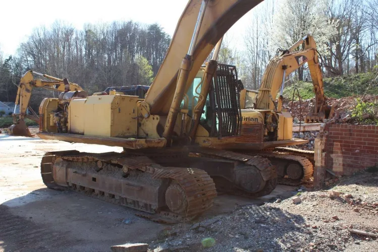 Photo #7 of CONSTRUCTION EQUIPMENT SURPLUS TO ONGOING OPERATIONS OF APPLIED ABATEMENT CONCEPTS, LLC