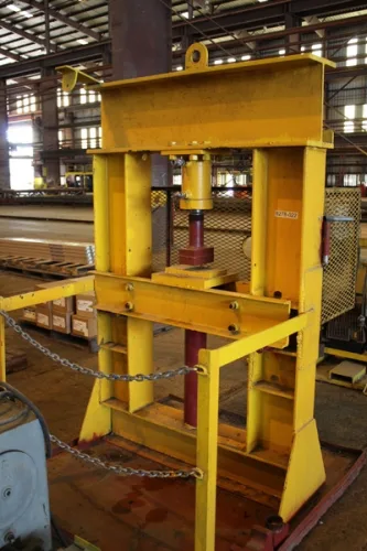 Photo #9 of SURPLUS ASSETS OF HUNTINGTON INGALLS INDUSTRIES - FABRICATION & WELDING EQUIPMENT OF WORLD RENOWNED SHIPYARD, OVER 3,000 ITEMS TO BE SOLD!
