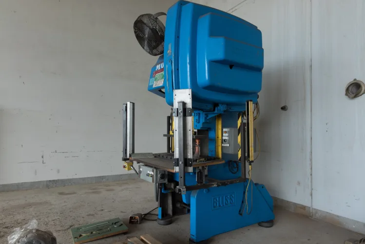 Photo #32 of ASSETS FORMERLY OF KIMBALL INTERNATIONAL: 60" X 12-GA. IOWA PRECISION SLEAR LINE, 10' x 300 TON CINCINNATI PRESS BRAKE, 45 TON BLISS OBI PUNCH PRESS, 35 TON KOMATSU GAP FRAME PRESS, LIKE NEW BANNER SPOT WELDER, LANTECH STRETCH WRAPPER,