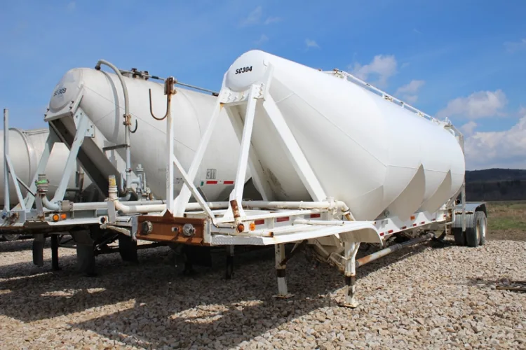 Photo #85 of BY ORDER OF US BANKRUPTCY COURT WESTERN DIVISION OF PENNSYLVANIA CASE NUMBER: 15-07066-JAD - EQUIPMENT & REAL-ESTATE OF MAJOR WATER, OIL, GAS & UTILITY SERVICE PROVIDER: PUMPING & FRACKING EQUIPMENT, EXCAVATION & EARTH MOVING EQUIPMENT, TRUCKS & TRAILERS,