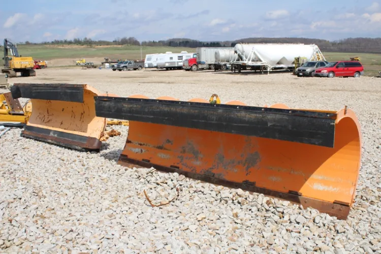Photo #104 of BY ORDER OF US BANKRUPTCY COURT WESTERN DIVISION OF PENNSYLVANIA CASE NUMBER: 15-07066-JAD - EQUIPMENT & REAL-ESTATE OF MAJOR WATER, OIL, GAS & UTILITY SERVICE PROVIDER: PUMPING & FRACKING EQUIPMENT, EXCAVATION & EARTH MOVING EQUIPMENT, TRUCKS & TRAILERS,